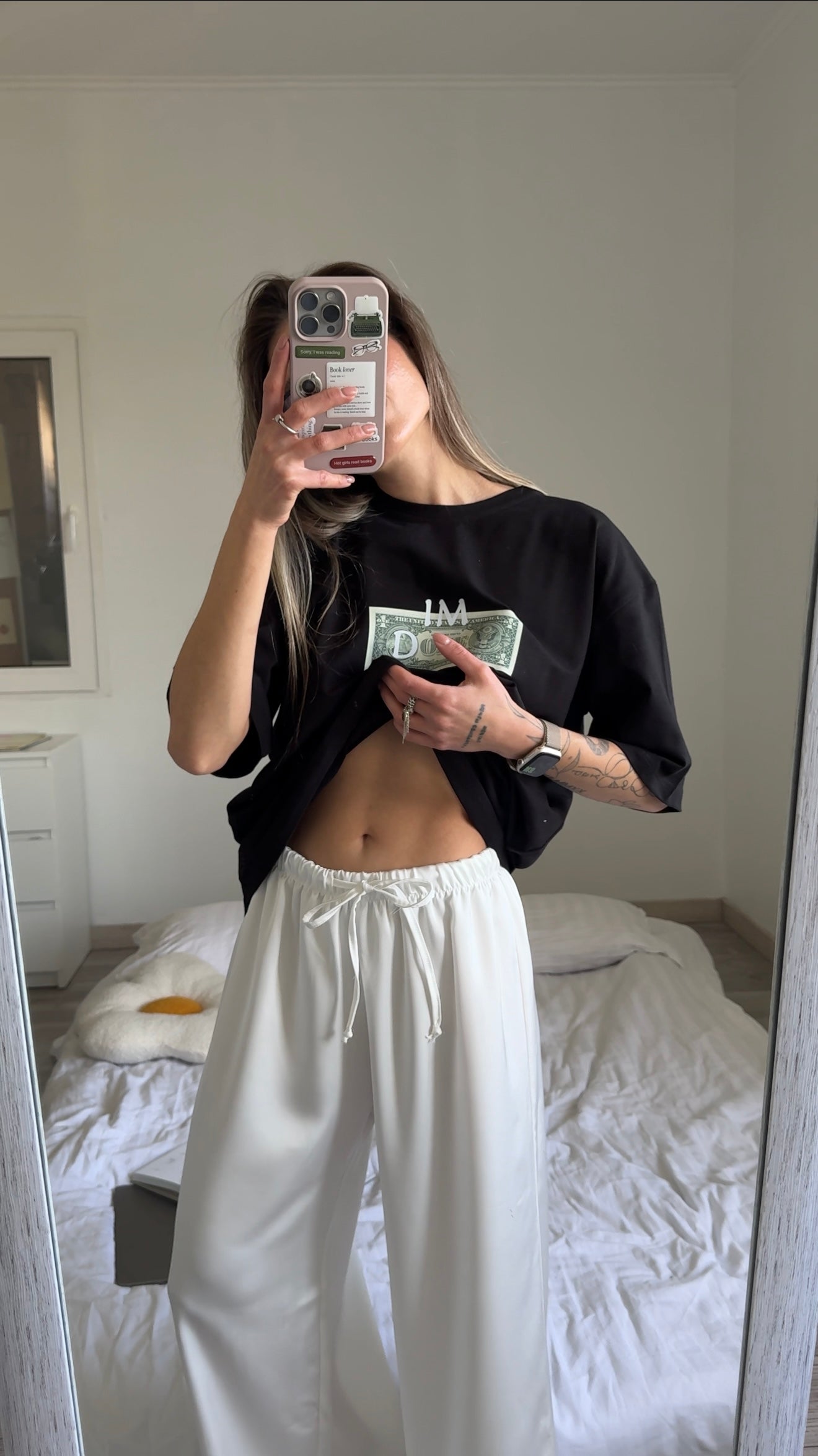 Oversized T-shirt with "money" print