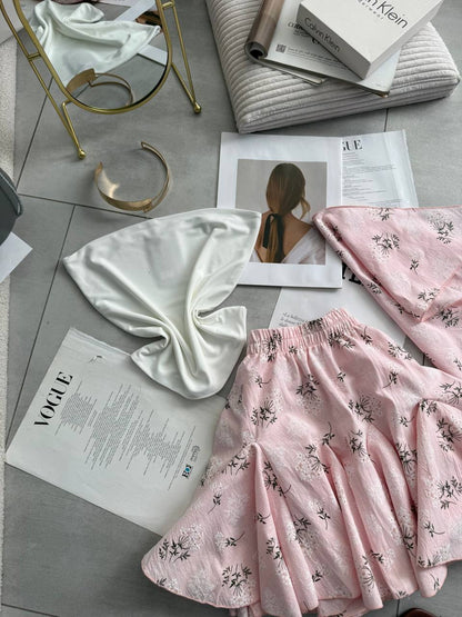 3-piece set (bandeau top, skirt, and headscarf)