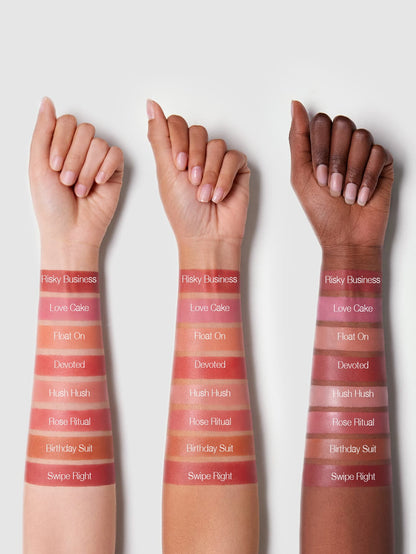 Рідкі рум'яна COLOR BLOOM LIQUID BLUSH MATTE FINISH-SWIPE RIGHT | SHEGLAM