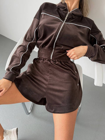 Welur комплект (bluza z kapturem + szorty)