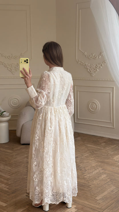 Aurora Lace Maxi Dress