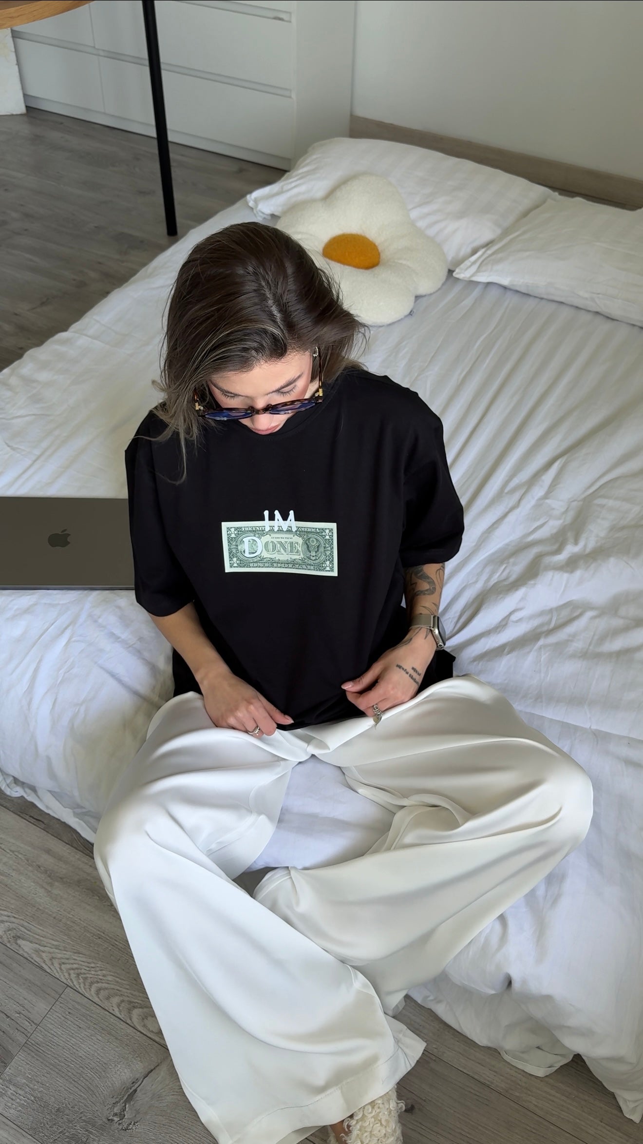 Oversized T-shirt with "money" print