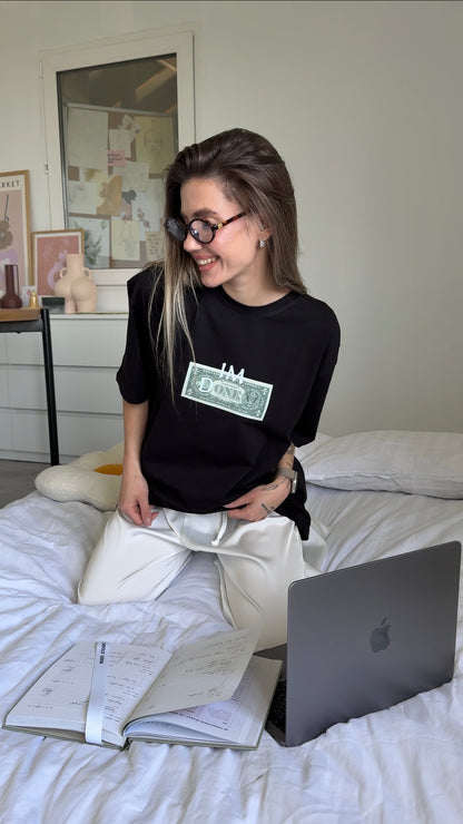 Oversized T-shirt with "money" print