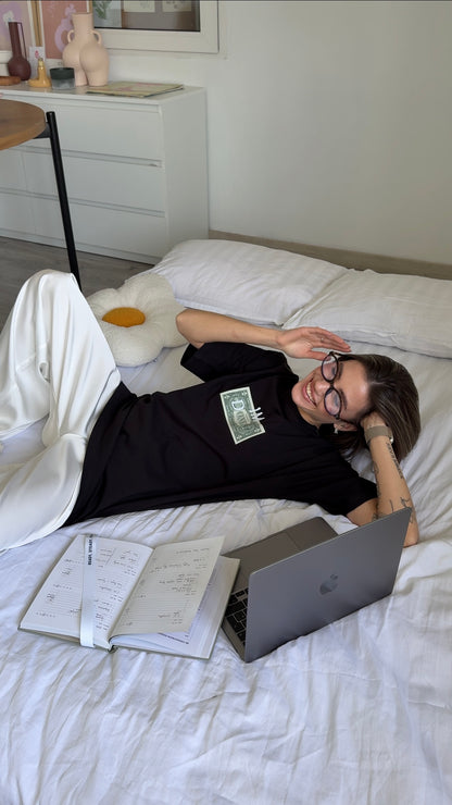 Oversized T-shirt with "money" print