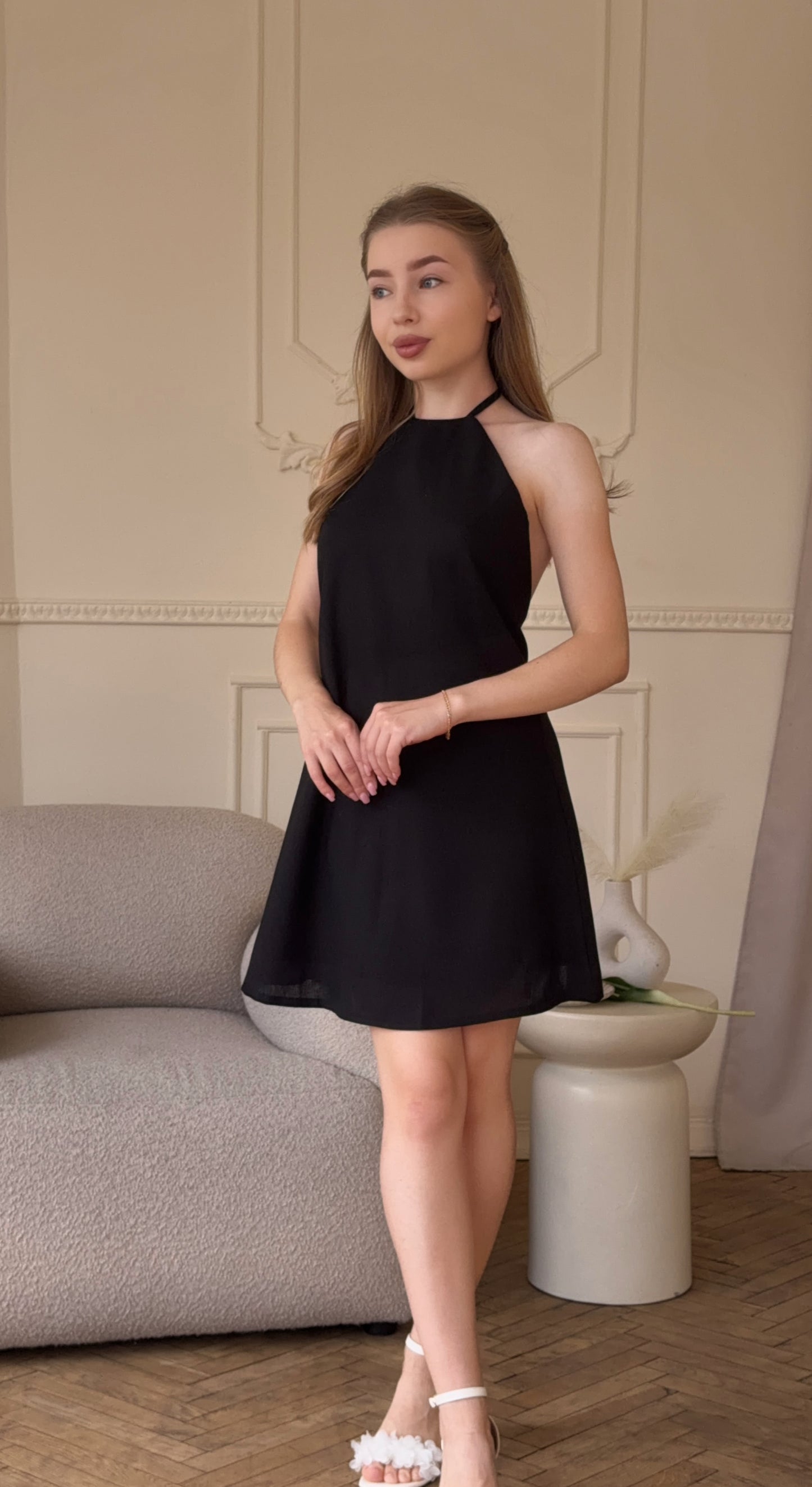Linen dress with open back