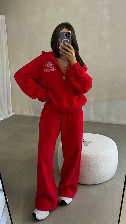 Two-piece tracksuit