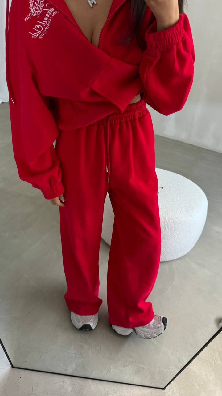 Two-piece tracksuit