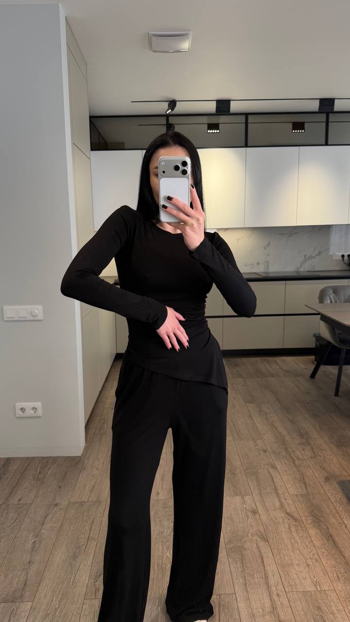 Dwuczęściowy komplet (spodnie+asymetryczny longsleeve)