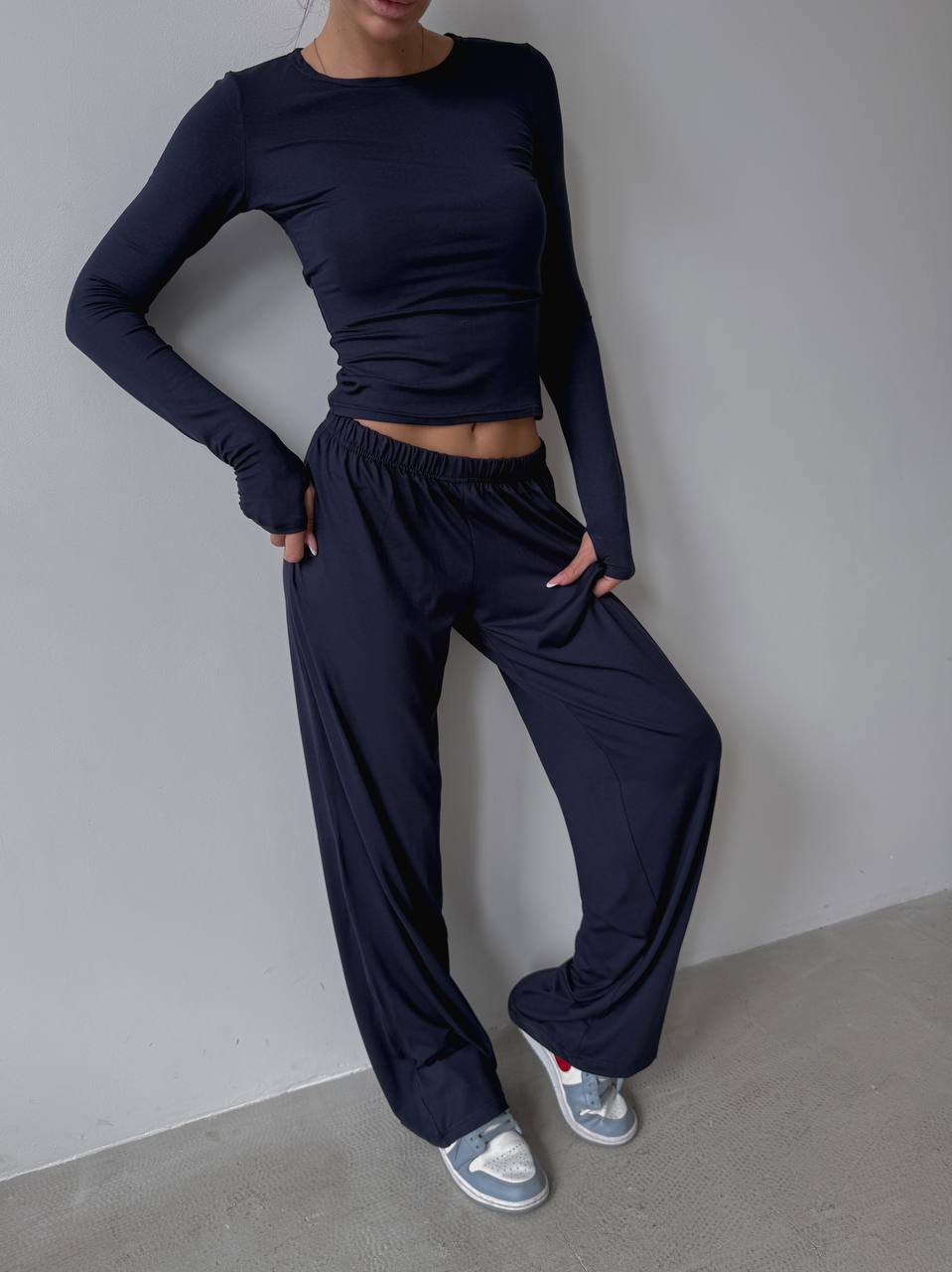 Lightweight three-piece suit (trousers, long sleeve top, t-shirt)