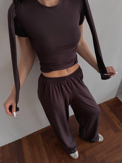 Lightweight three-piece suit (trousers, long sleeve top, t-shirt)