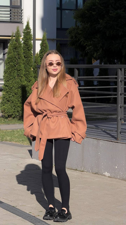 Пальто вкорочене