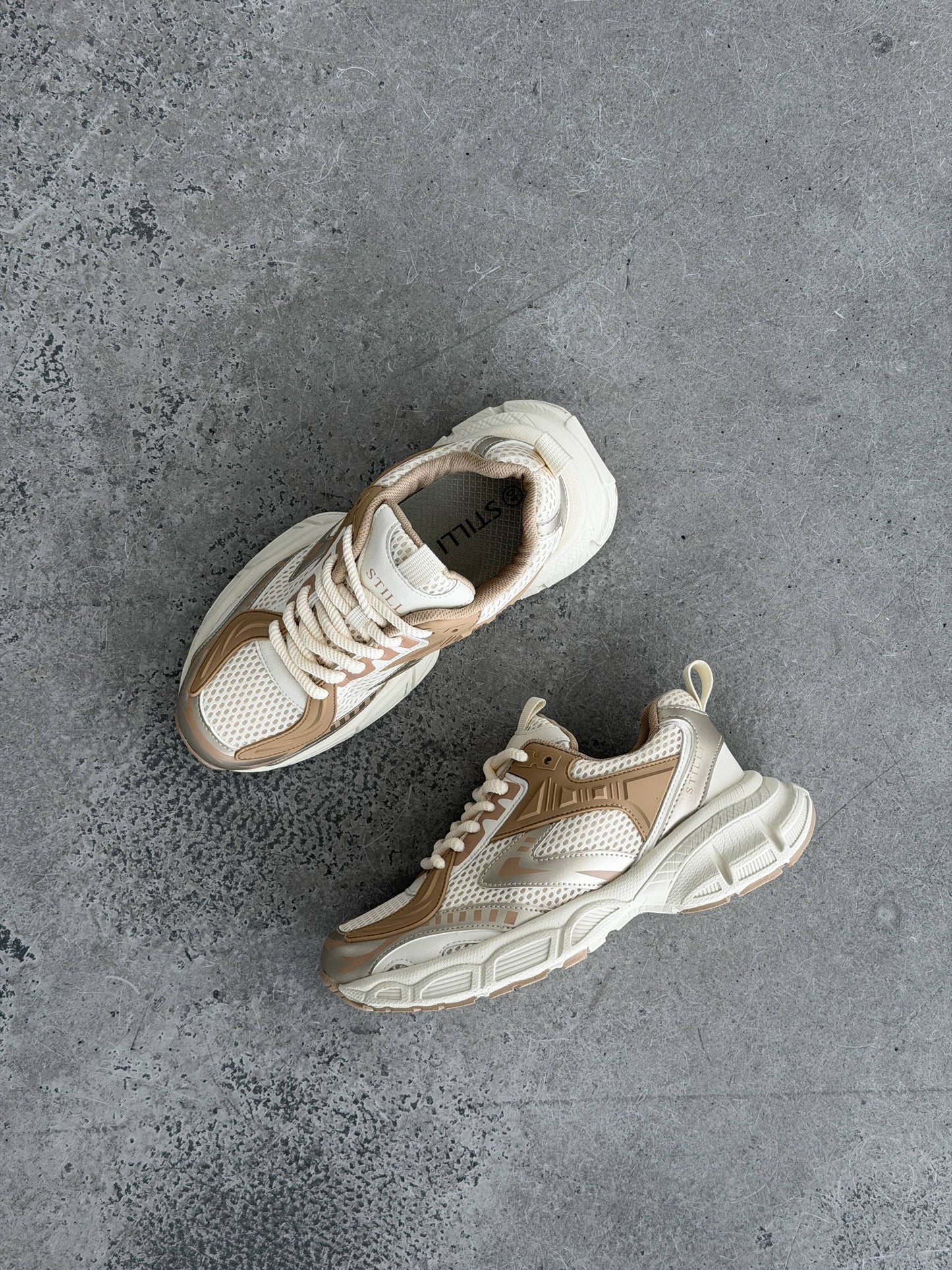 Everyday sneakers, light beige + brown
