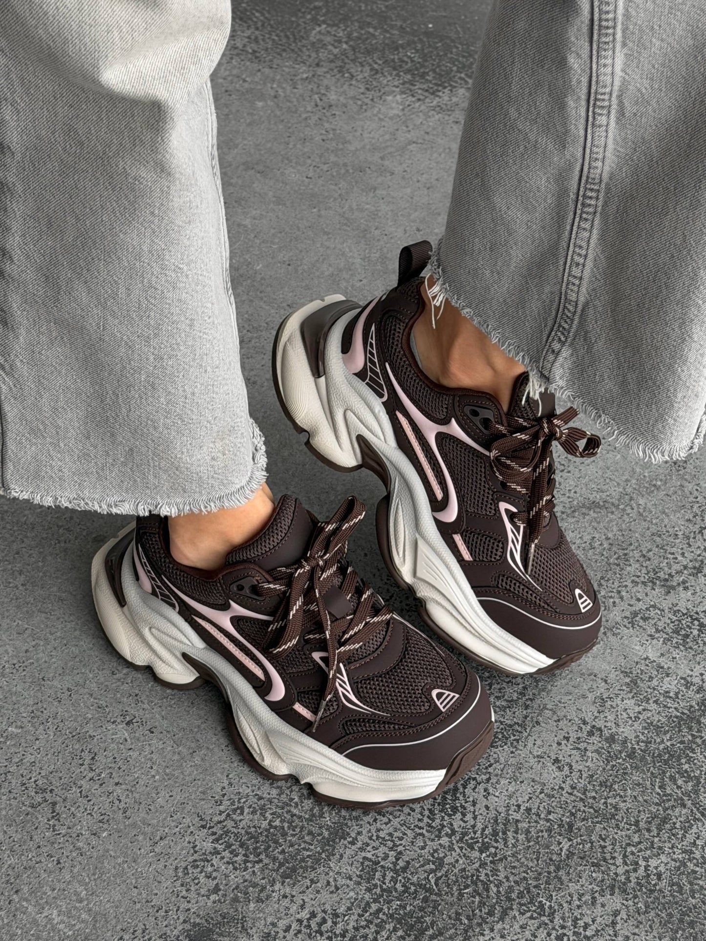 Boss Victor™ sneakers, blush pink + brown