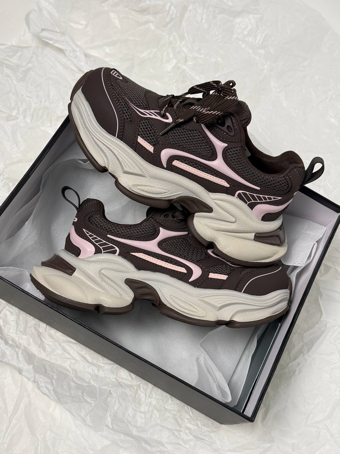 Boss Victor™ sneakers, blush pink + brown