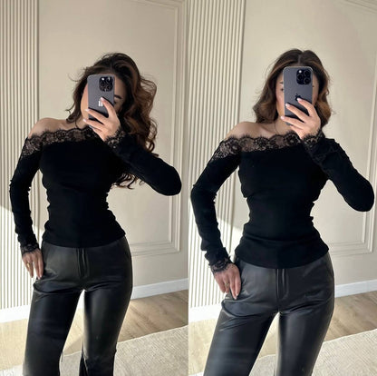 Shoulder-lace top