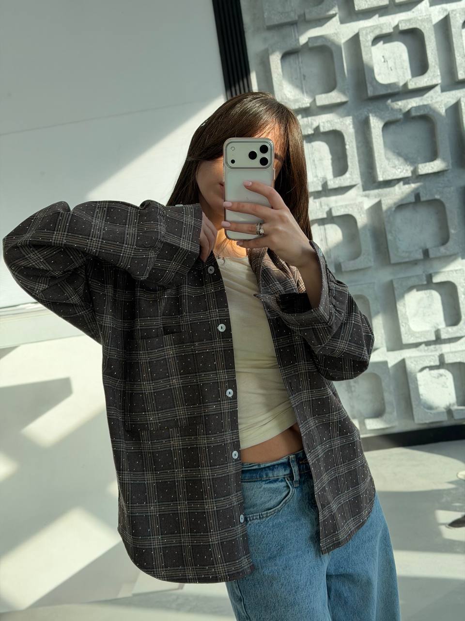 Shirt with stones made of natural fabric
