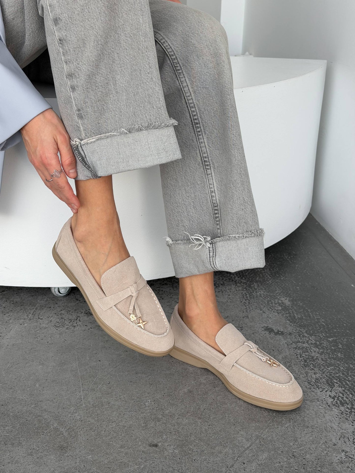 Classic everyday loafers, beige