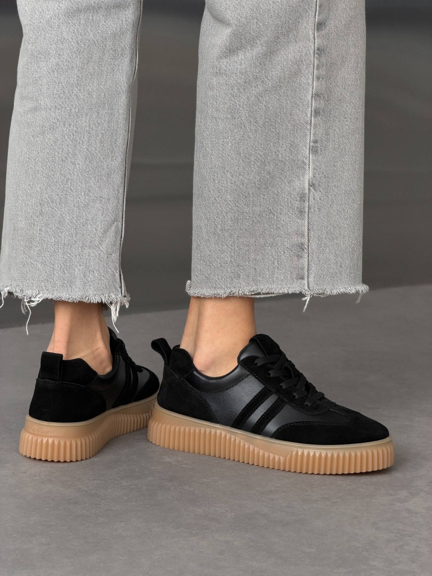 Sneakersy na wysokiej platformie, czarne