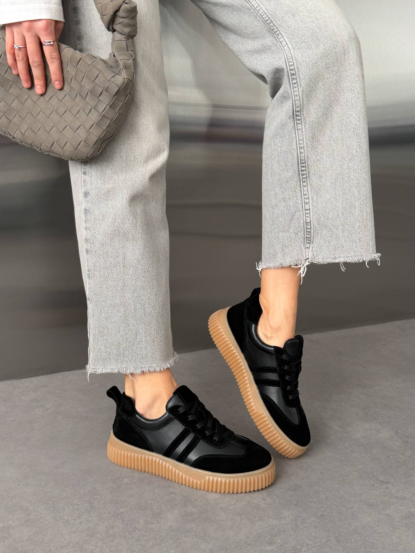 Sneakersy na wysokiej platformie, czarne