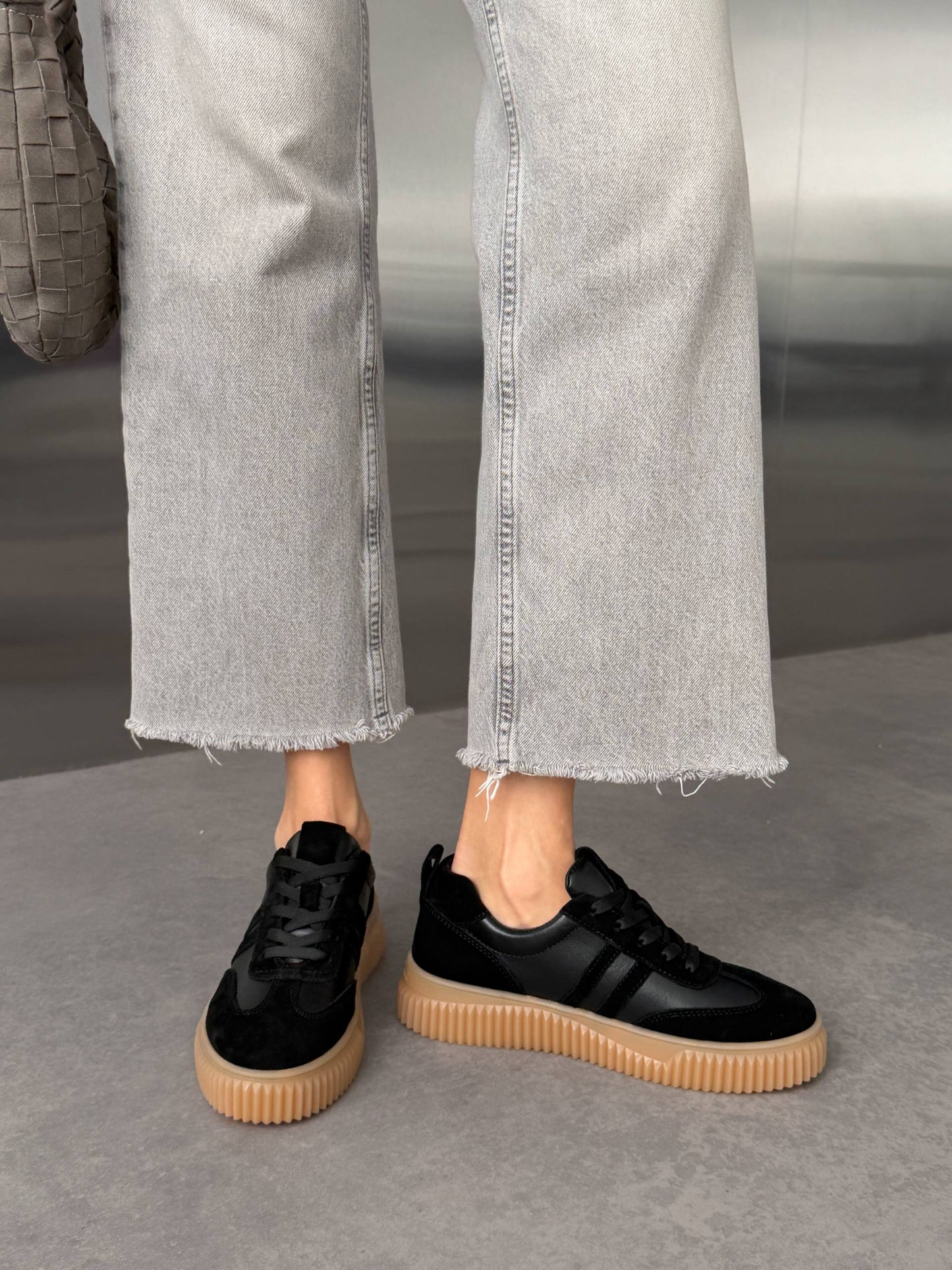 Sneakersy na wysokiej platformie, czarne