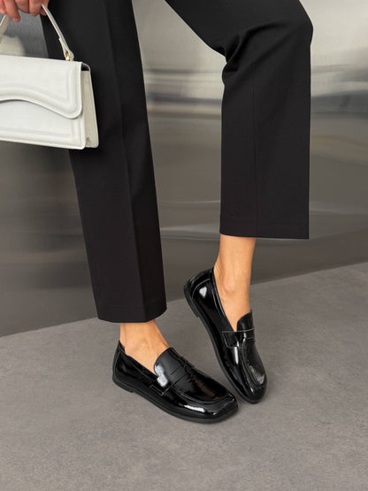 Anatomiczne loafersy barefoot NikArt, czarny połysk