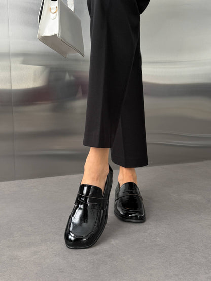 Anatomiczne loafersy barefoot NikArt, czarny połysk