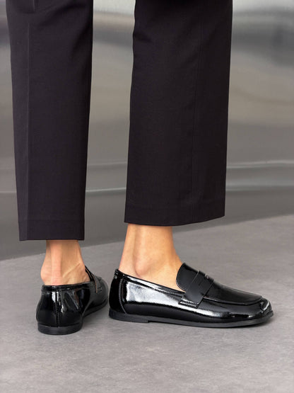 Anatomiczne loafersy barefoot NikArt, czarny połysk