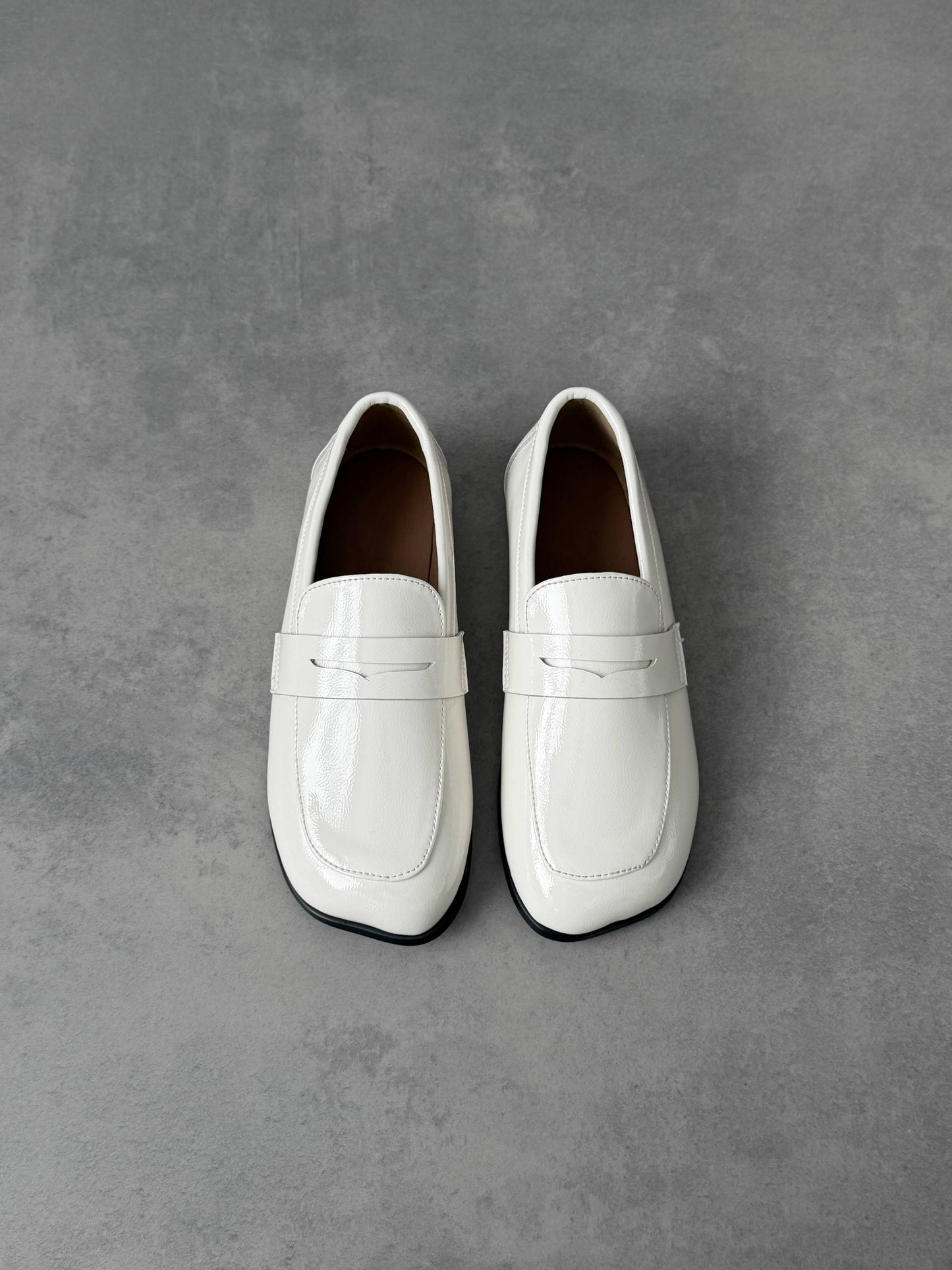 Anatomical barefoot loafers ™️ NikArt, light glossy beige