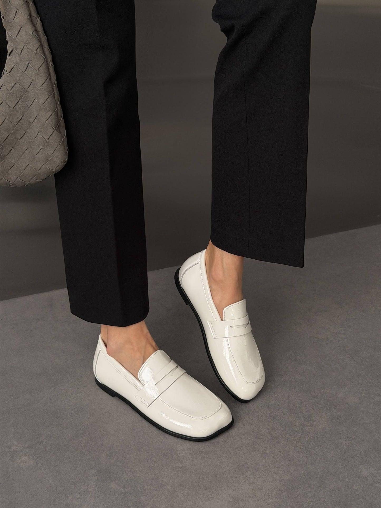 Anatomical barefoot loafers ™️ NikArt, light glossy beige