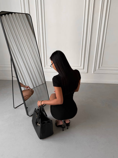 Dress with hooks