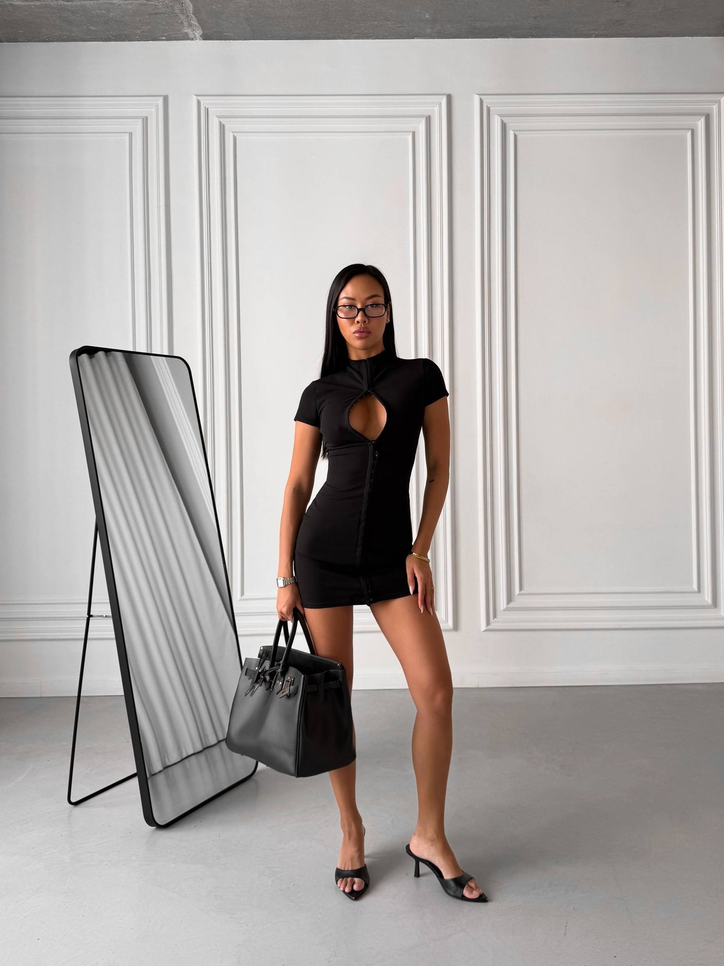 Dress with hooks