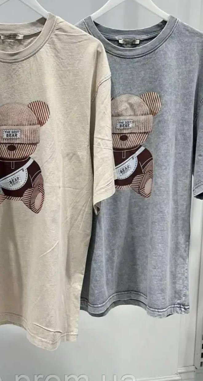 Koszulka oversize z nadrukiem w stylu tie dye (2)