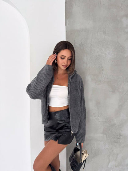 Basic knit sweater