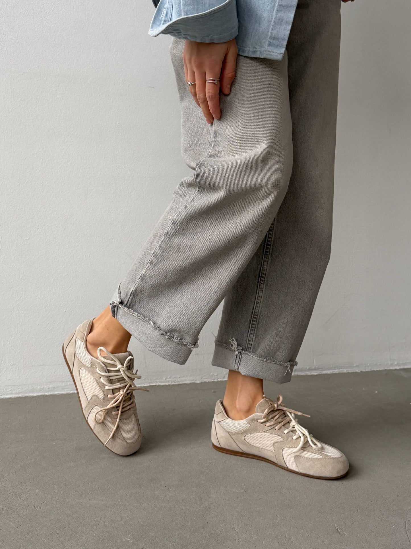Double lace-up sneakers, beige