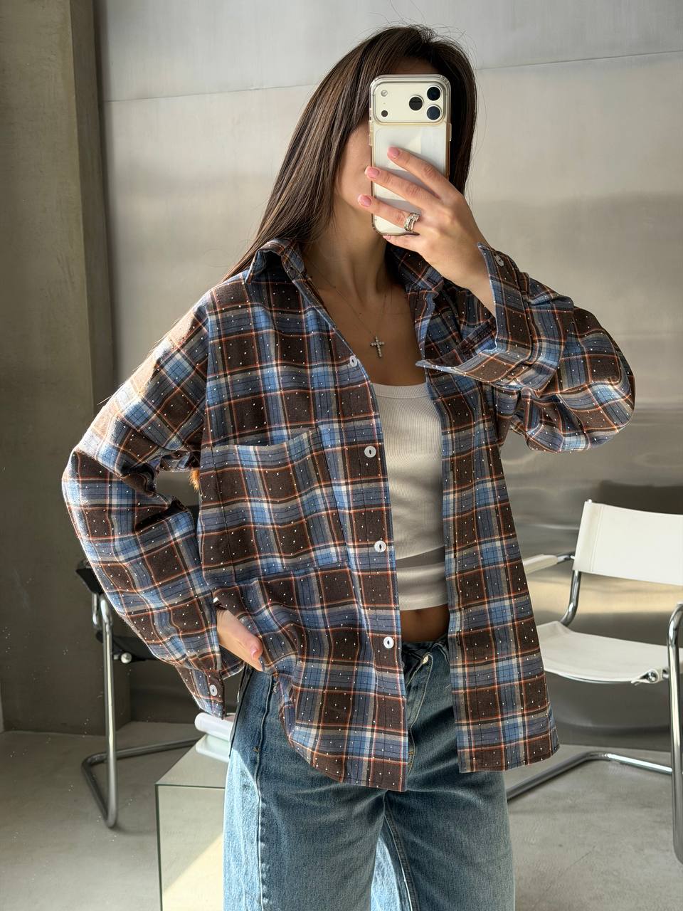 Shirt with stones made of natural fabric