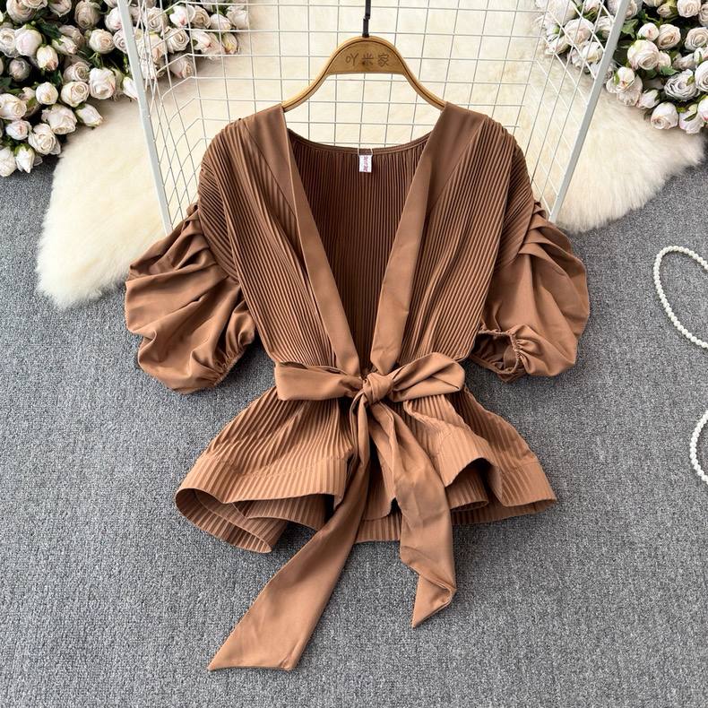 Elegant blouse