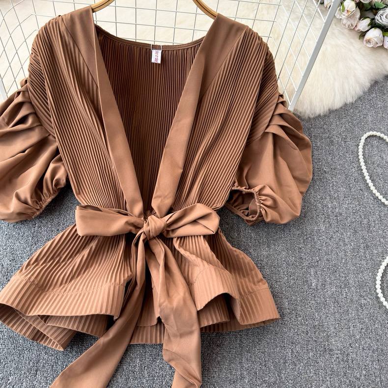 Elegant blouse