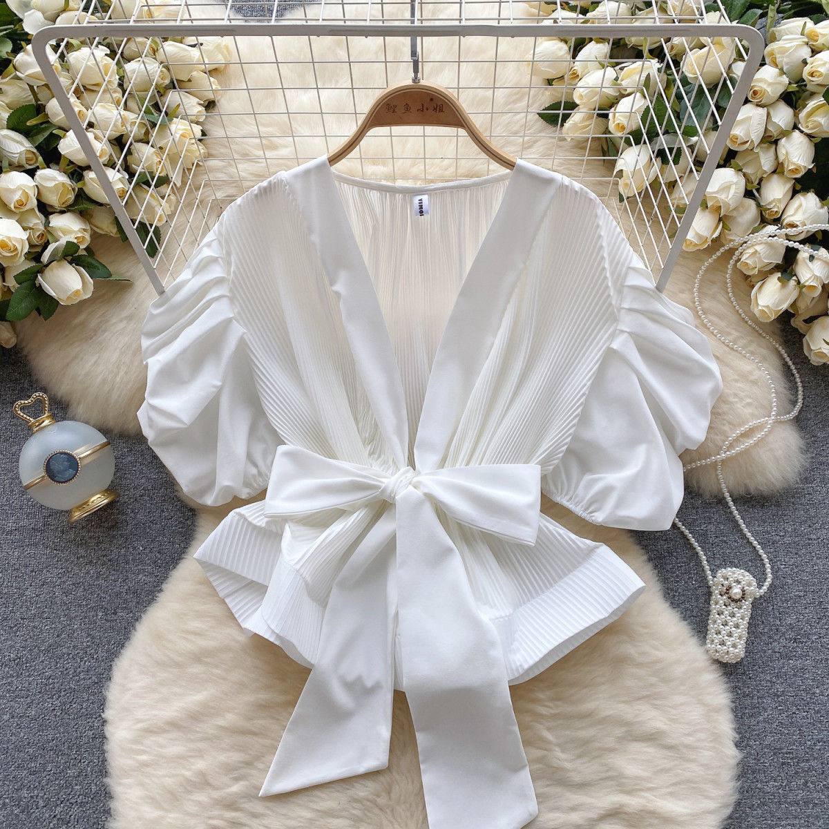 Elegant blouse
