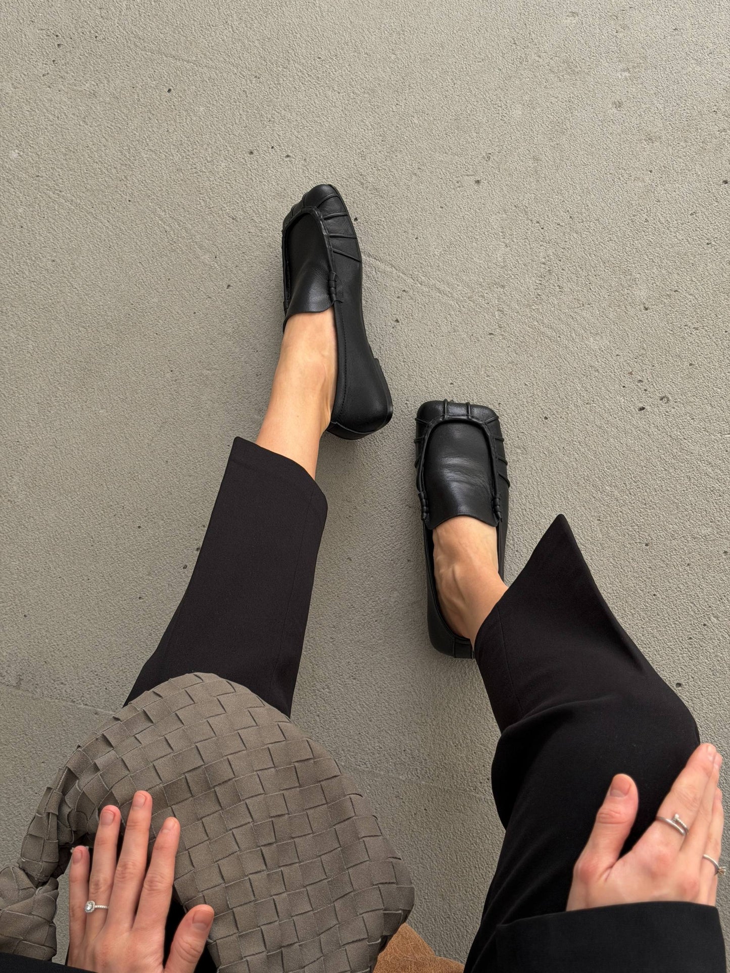 Ekskluzywne loafersy marki "Ari Andano", czarne