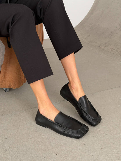 Ekskluzywne loafersy marki "Ari Andano", czarne