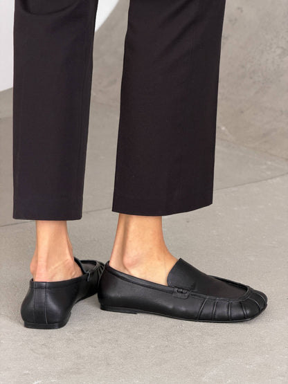 Ekskluzywne loafersy marki "Ari Andano", czarne