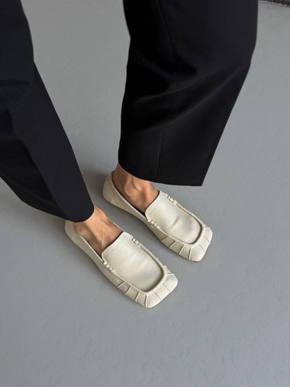 Ekskluzywne loafersy TM „Ari Andano”, jasny beż