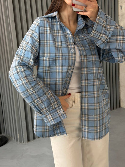 Shirt with stones made of natural fabric