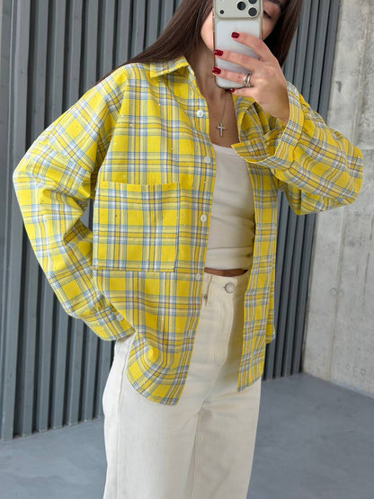 Shirt with stones made of natural fabric