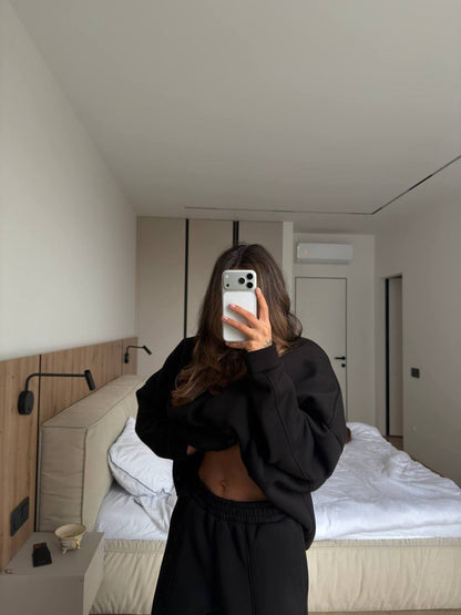 Warm suit: (hoodie and pants)