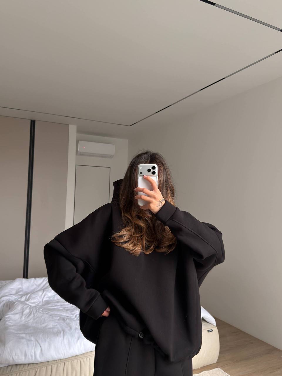 Warm suit: (hoodie and pants)