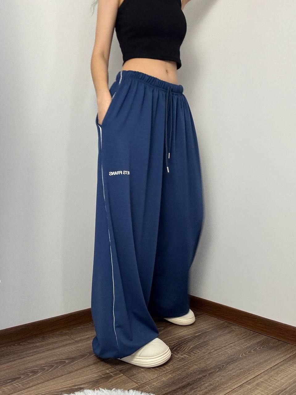 Oversized Max sweatpants