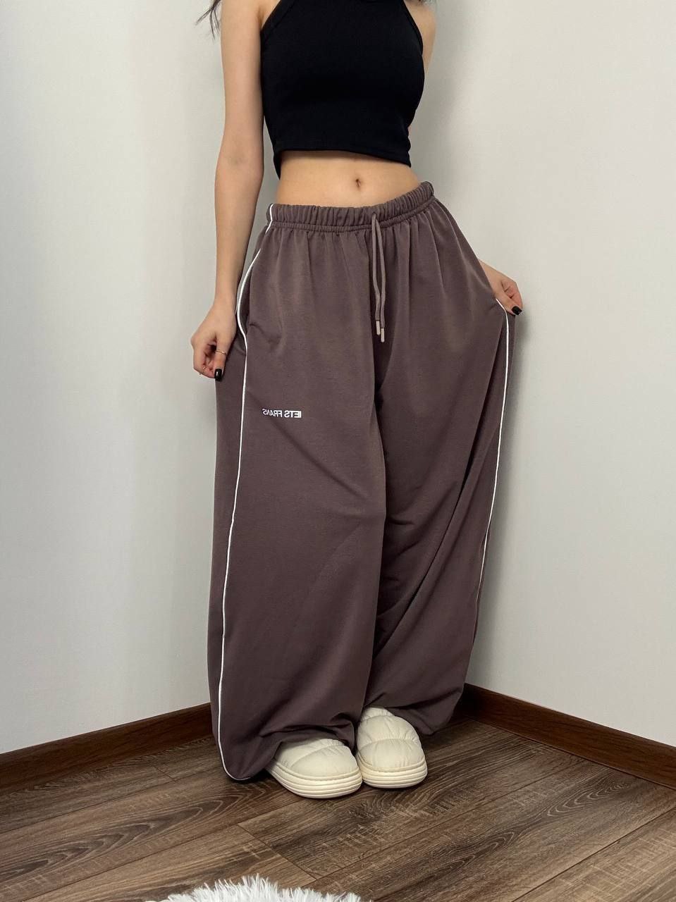 Oversized Max sweatpants