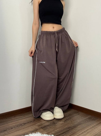 Oversized Max sweatpants