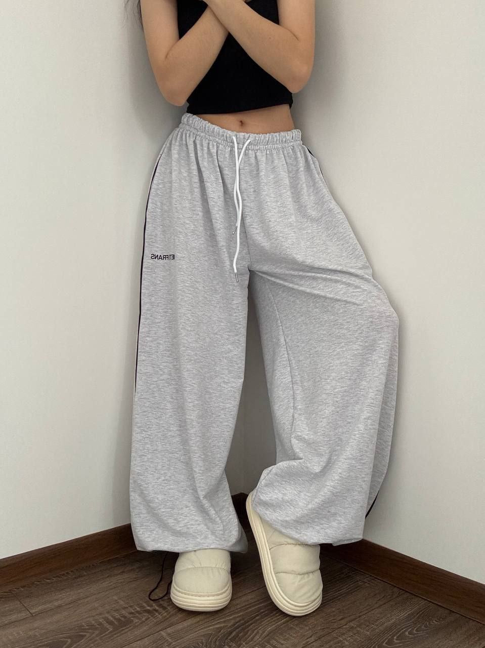 Oversized Max sweatpants